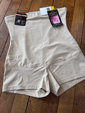 Maidenform tummy control High-Waist Shaping Shorts in Beige